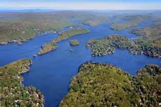 CANDLEWOOD LAKE $335.00     (1-3 People: R44) 